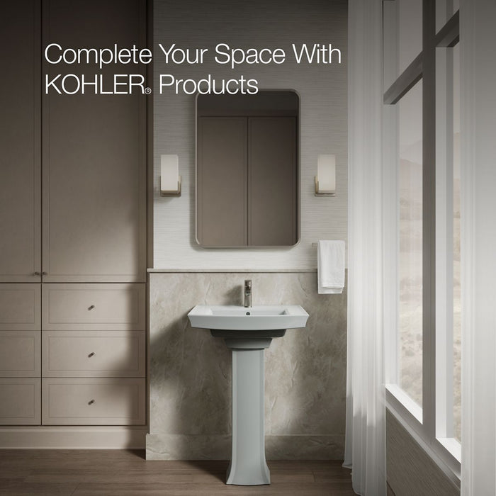Up to 2 walls & multiple product categories visible, 1-point perspective
