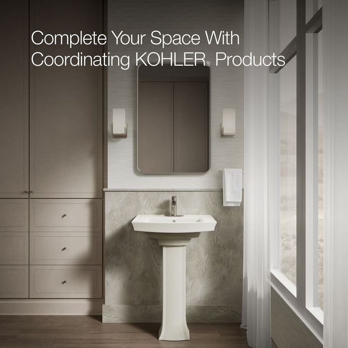 Up to 2 walls & multiple product categories visible, 1-point perspective