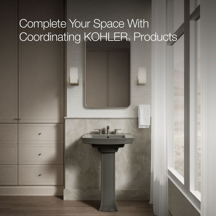 Up to 2 walls & multiple product categories visible, 1-point perspective