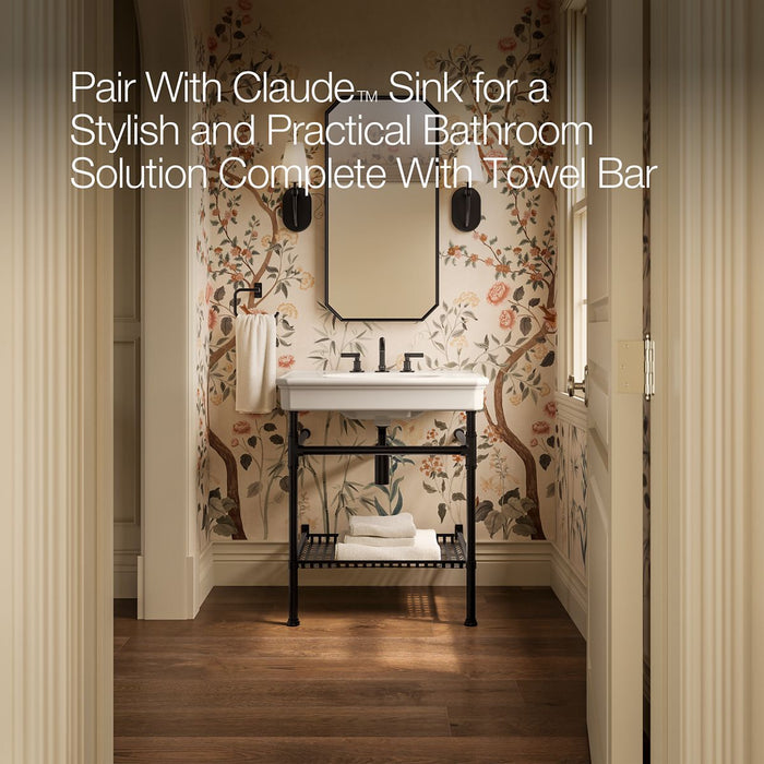 Up to 2 walls & multiple product categories visible, 1-point perspective