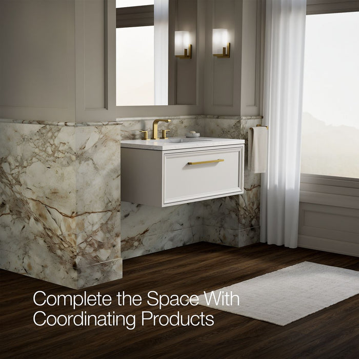 Up to 2 walls & multiple product categories visible, 2-point perspective