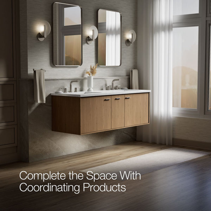 Up to 2 walls & multiple product categories visible, 2-point perspective